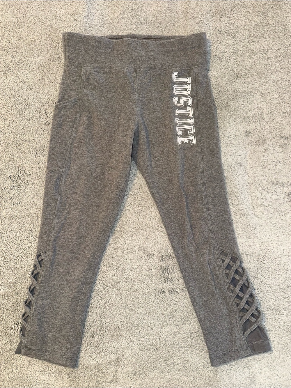 Justice Girls 18/20 Gray Logo Pocket Capri Leggings NWOT